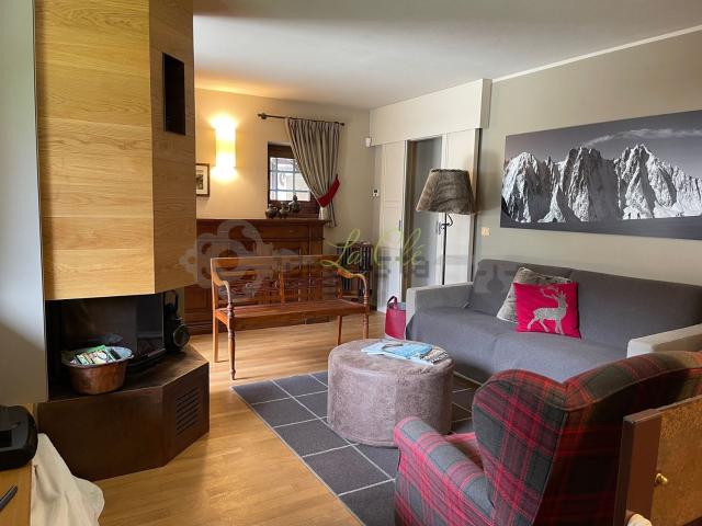 Appartamento in affitto di 95 m² in Via Col Ferret, 6