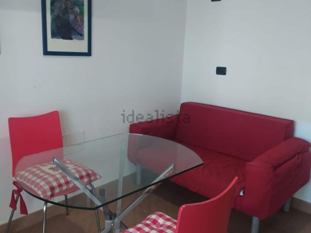 Appartamento in affitto di 95 m² in Via demetrio tripepi, 65