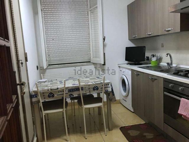 Appartamento in affitto di 95 m² in Via del Commercio