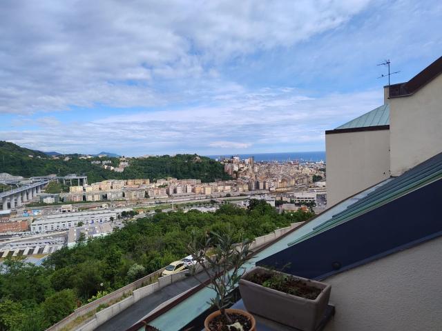 Appartamento in affitto di 95 m² in Via del Boschetto