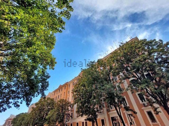 Appartamento in affitto di 95 m² in Via Ettore Rolli, 30