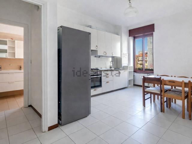 Appartamento in affitto di 95 m² in Via Giovanni Battista Niccolini, 20