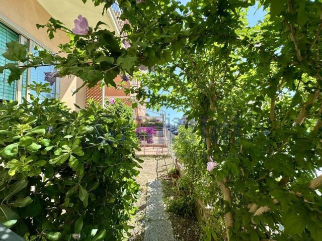 Appartamento in affitto di 95 m² in Via Isola dello Sparviero, 12