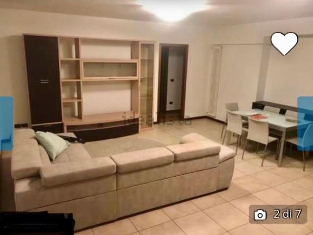 Appartamento in affitto di 95 m² in Via Ospedale, 55