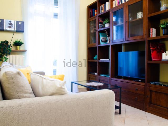 Appartamento in affitto di 95 m² in Via Po, 4