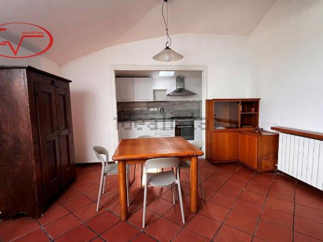 Appartamento in affitto di 95 m² in Via Po