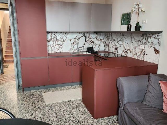 Appartamento in affitto di 95 m² in Via Plinio, 33