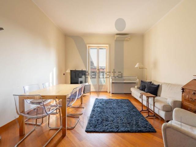 Appartamento in affitto di 95 m² in Via Quadronno, 33