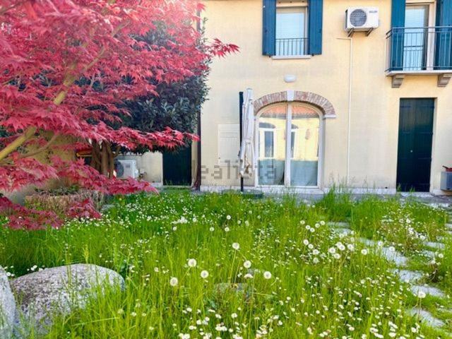 Appartamento in affitto di 95 m² in Via Rizzo, 32