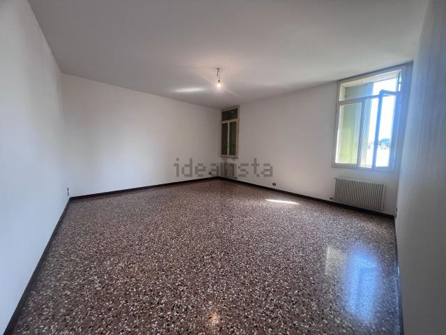 Appartamento in affitto di 95 m²