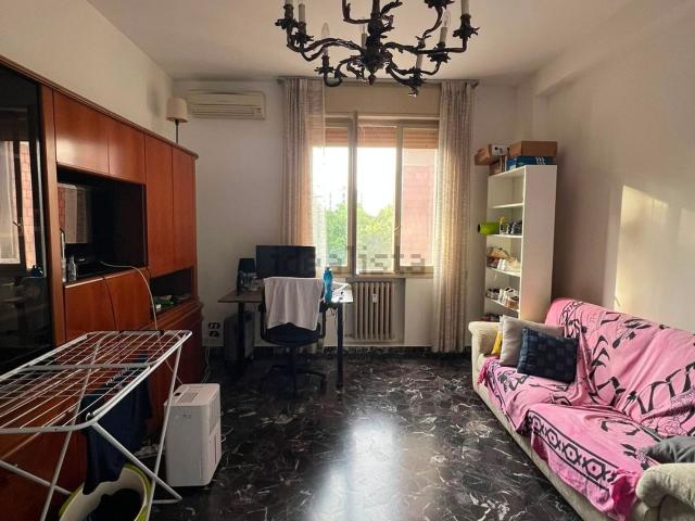 Appartamento in affitto di 96 m² in Via Anselmo Marabini, 11