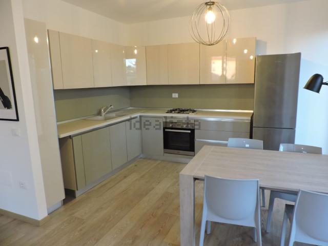 Appartamento in affitto di 96 m² in Viale Pepe