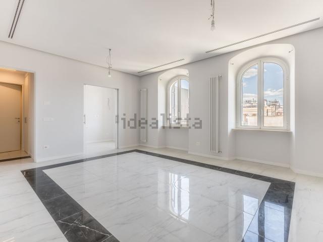 Appartamento in affitto di 98 m² in Piazza Fiume