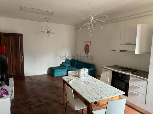 Appartamento in affitto di 98 m² in Piazza Giuseppe Garibaldi