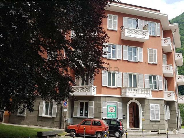 Appartamento in affitto di 98 m² in Via Vittorio Veneto