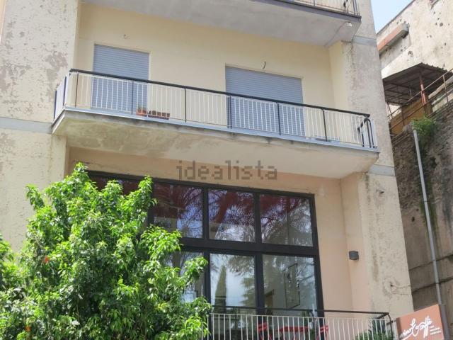 Appartamento in affitto di 98 m² in Via Guido Nati