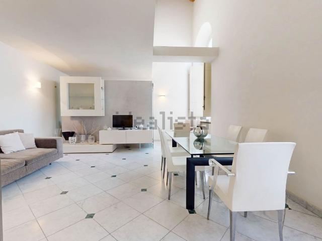Appartamento in affitto di 98 m² in Via Paolina Buonaparte, 171
