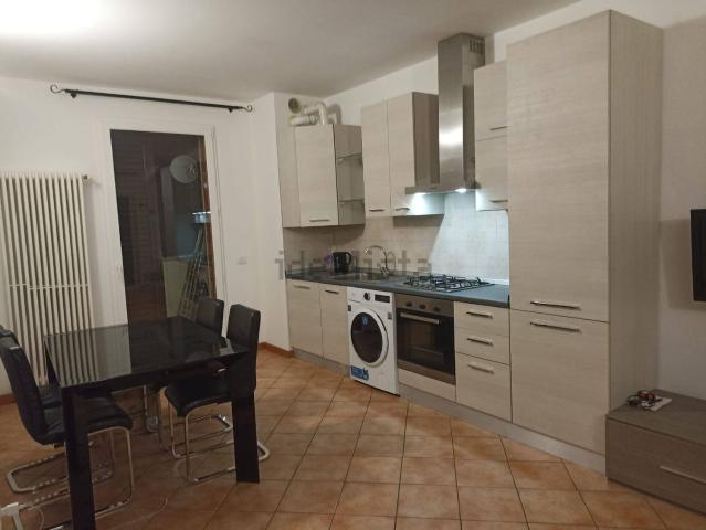 Appartamento in affitto di 98 m² in Via Serraglio