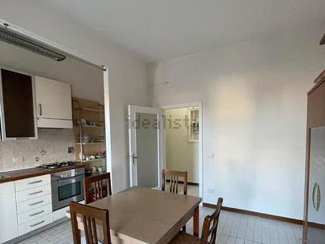 Appartamento in affitto di 98 m² in Via Stalingrado