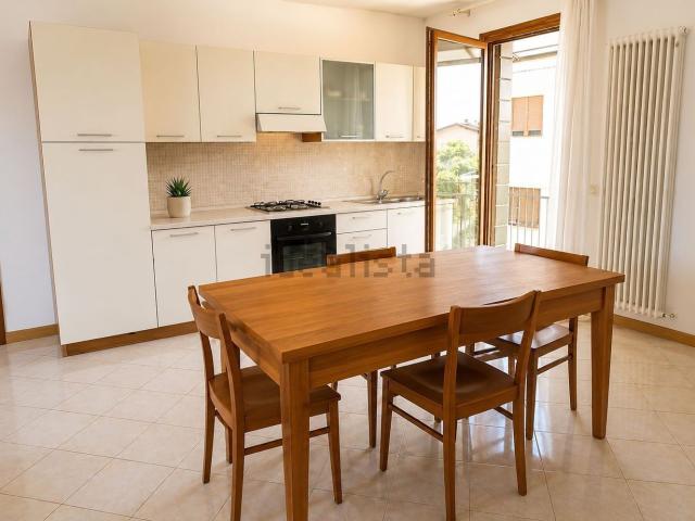 Appartamento in affitto di 98 m²