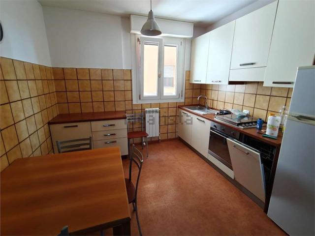 Appartamento in affitto di 98 m²