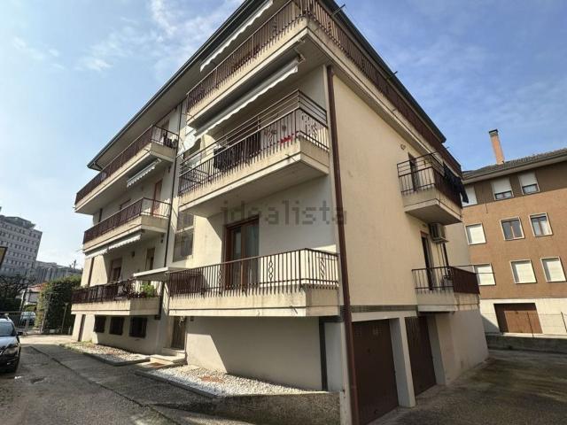 Appartamento in affitto di 100 m²