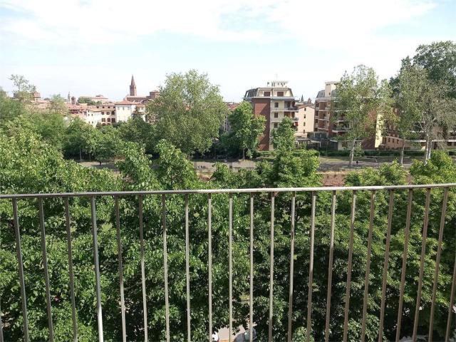 Appartamento in affitto di 100 m² in Via IV Novembre