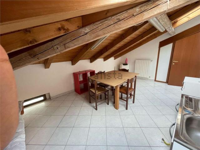 Appartamento in affitto di 100 m²