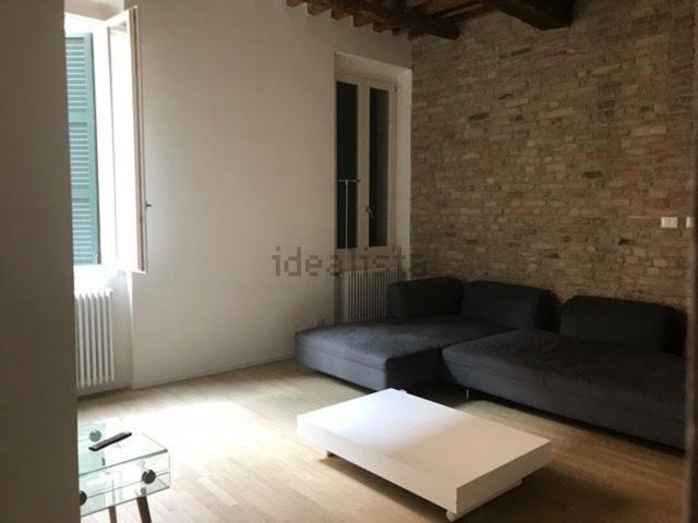 Appartamento in affitto di 100 m²