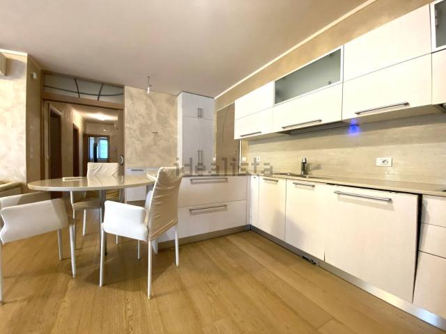 Appartamento in affitto di 120 m²