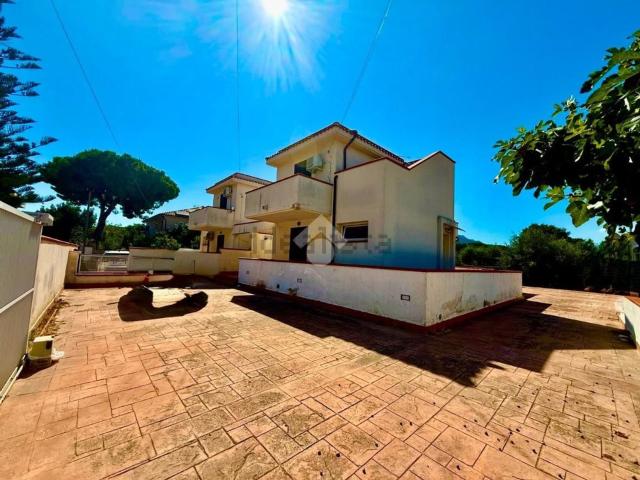 Appartamento in affitto di 100 m² in Via Catalano, 4