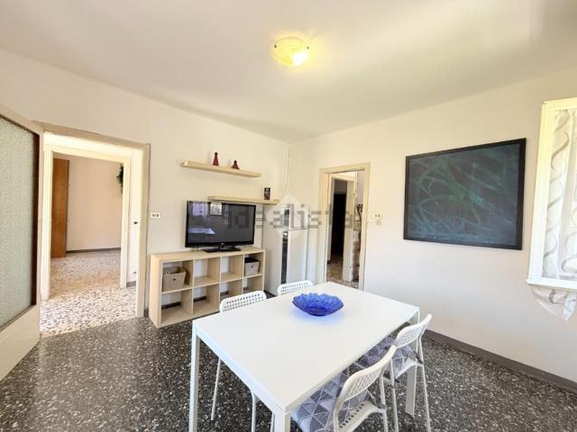 Appartamento in affitto di 100 m² in Via Camillo Benso Conte di Cavour