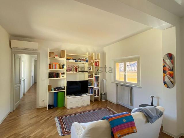 Appartamento in affitto di 100 m² in Via Canalino