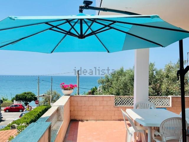 Appartamento in affitto di 100 m² in Via Capri
