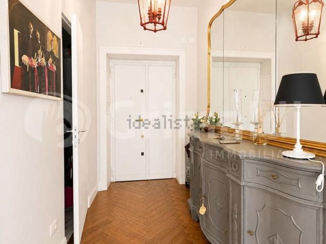 Appartamento in affitto di 100 m² in Via Cardinale Cassetta