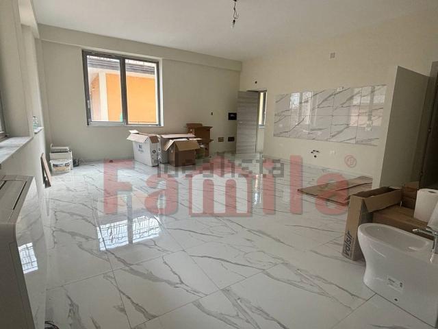 Appartamento in affitto di 100 m² in Via Cardinale d&apos Avanzo