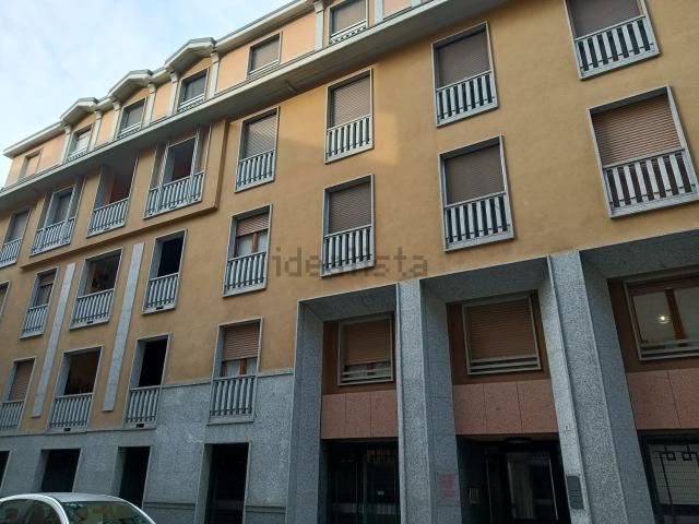 Appartamento in affitto di 100 m² in Via Carlo Cerruti