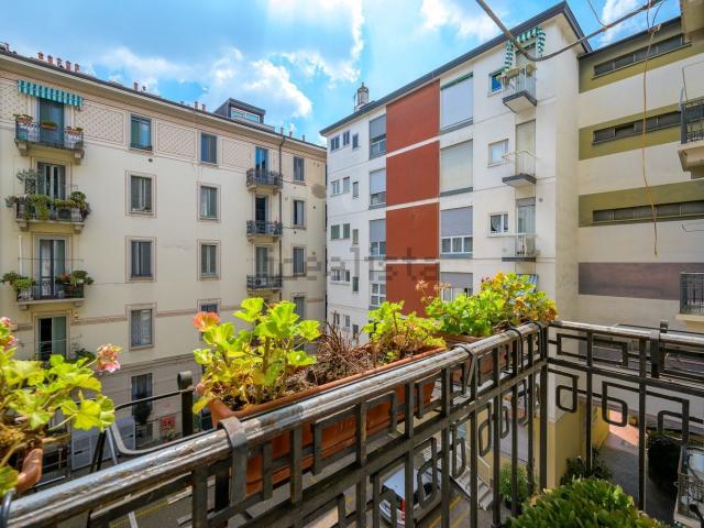 Appartamento in affitto di 100 m² in Via Carlo Farini, 55