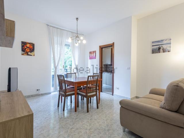 Appartamento in affitto di 100 m² in Via A. Stoppani, 25