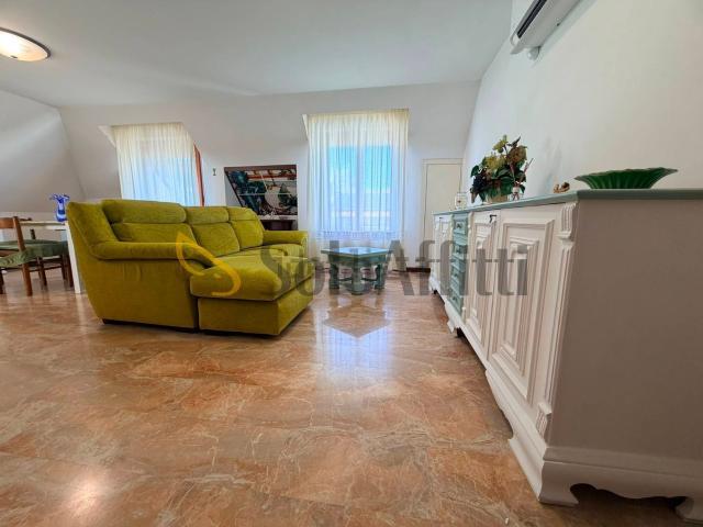 Appartamento in affitto di 100 m² in Via Antonio Fogazzaro