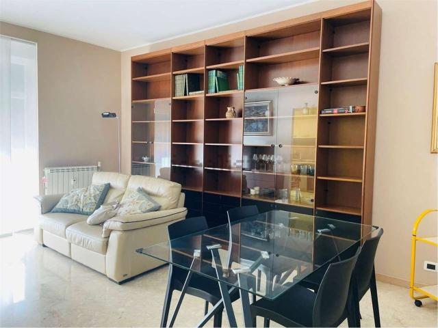 Appartamento in affitto di 100 m² in Via Antonio Gramsci, 20