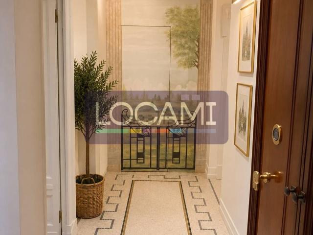 Appartamento in affitto di 100 m² in Via Antonio Stradivari, 8