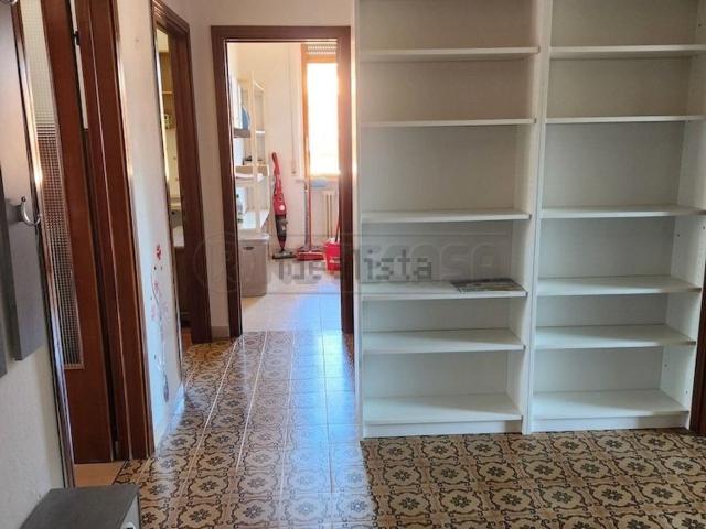 Appartamento in affitto di 100 m² in Via Anna Frank, 8