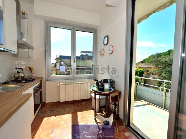 Appartamento in affitto di 100 m² in Via Benozzo Gozzoli