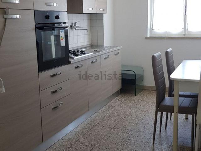 Appartamento in affitto di 100 m² in Via Genova