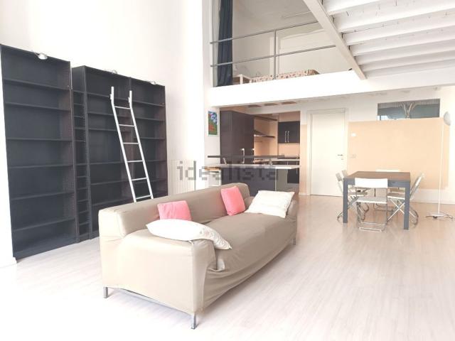 Appartamento in affitto di 100 m² in Via Giovanni Enrico Pestalozzi