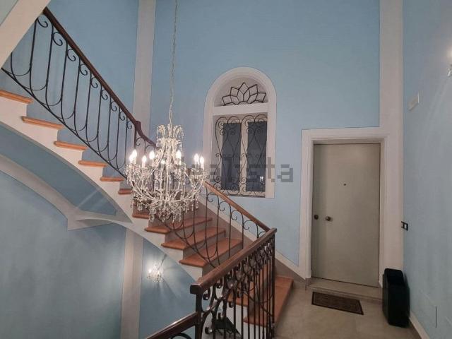 Appartamento in affitto di 100 m² in Via Girolamo Bernieri