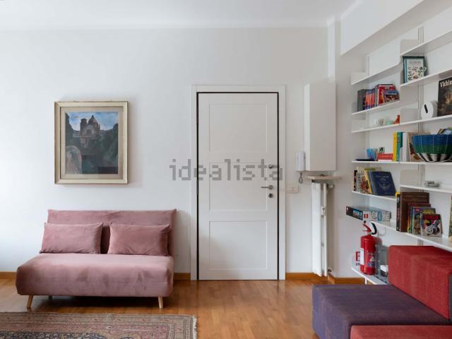 Appartamento in affitto di 100 m² in Via Domodossola, 21