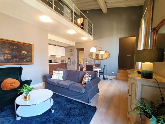 Appartamento in affitto di 100 m² in Via dè Tornabuoni