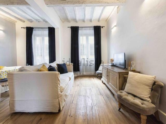Appartamento in affitto di 100 m² in Via degli Alfani